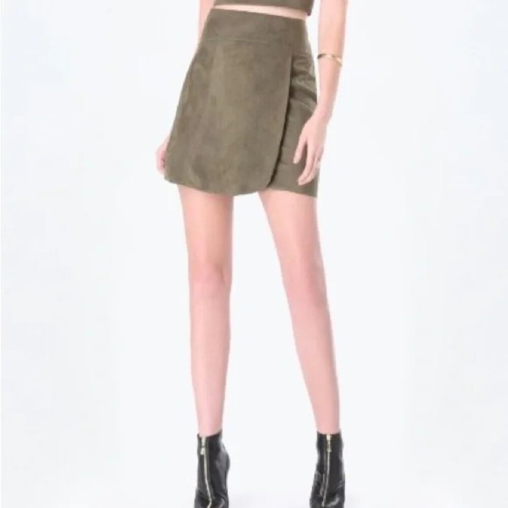 Bebe Green Faux Suede Wrap Skirt Size 10